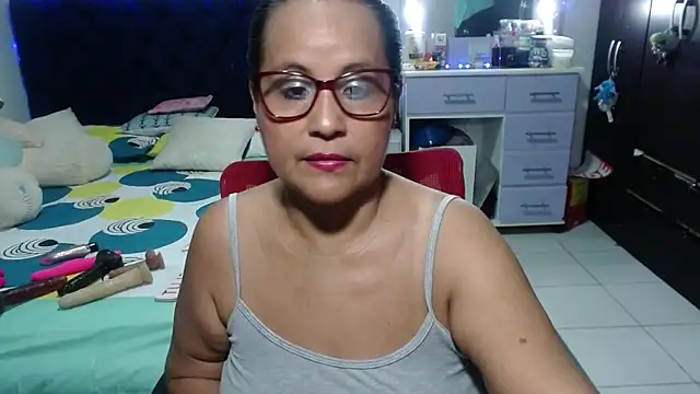 pervert mommy  online show from February 2026 11:31:02 AM