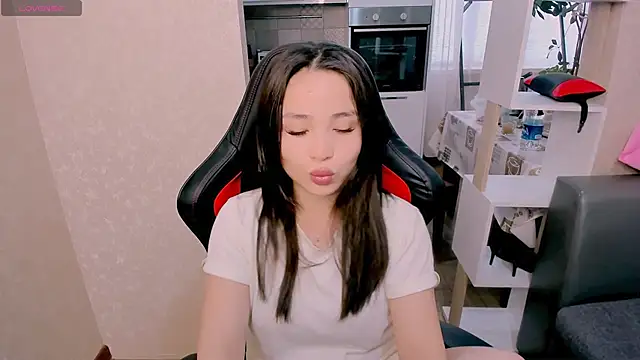 AyaMoon online show from October 2025 04:24:01 AM