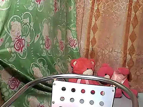 Snapshot of hotwetgran chatting on June 2026 12:29:01 PM hotwetgran online show from June 2026 12:29:01 PM