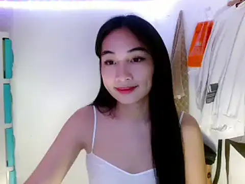 SweetLilly 18 online show from March 2025 02:20:01 AM