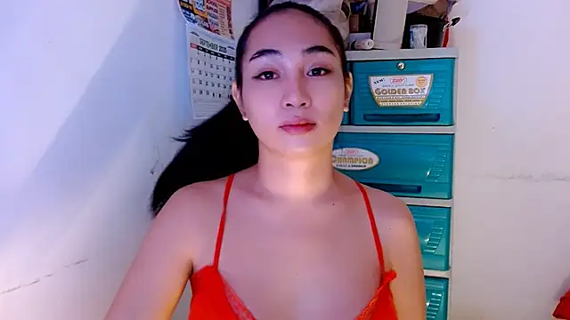 SweetLilly 18 online show from September 2025 02:08:01 PM