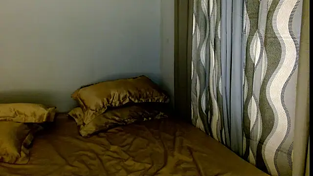 SweetLilly 18 online show from March 2026 04:06:02 AM