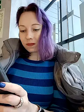 Frost foxy online show from December 2024 08:22:01 AM