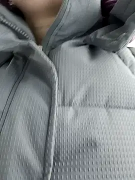 Frost foxy online show from December 2024 07:57:01 AM