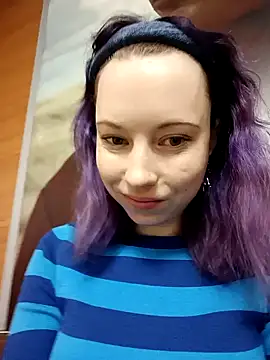 Frost foxy online show from February 2025 05:34:01 AM