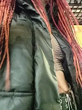 Frost foxy online show from October 2025 03:40:01 AM