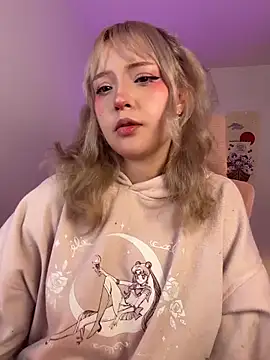 KuroChan420 online show from January 2026 01:19:01 AM