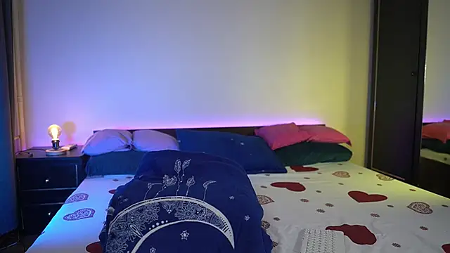 TiffanyPierce online show from November 2025 09:17:02 PM