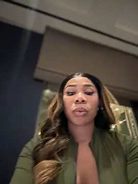 Belle    online show from December 2024 12:53:01 AM