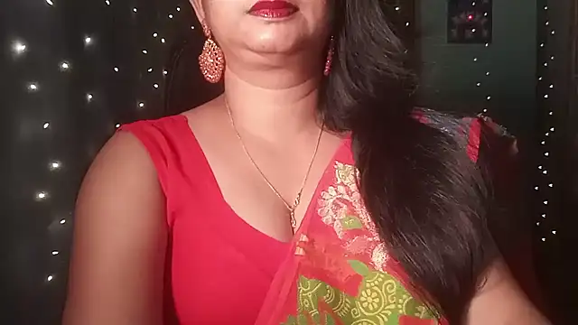 Snapshot of YourModhu chatting on June 2026 06:18:02 PM YourModhu online show from June 2026 06:18:02 PM