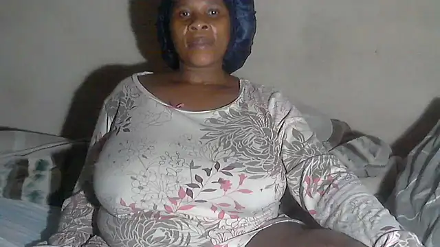 Choco-Coco10 online show from October 2025 01:16:02 AM