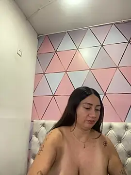 juliana diaz online show from September 2025 11:22:02 AM