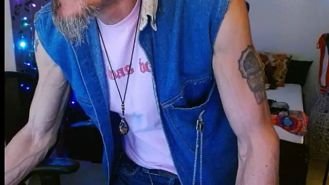 Snapshot of mycock2474u chatting on February 2025 03:45:02 AM mycock2474u online show from February 2025 03:45:02 AM