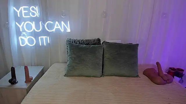 carolgaita online show from March 2025 03:58:02 PM