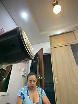 Snapshot of carolgaita chatting on June 2026 11:02:01 AM carolgaita online show from June 2026 11:02:01 AM