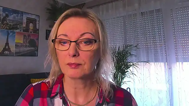 vanessa chat online show from March 2026 03:59:01 PM