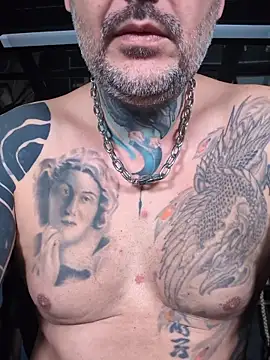 DarkDea online show from December 2025 10:33:01 AM