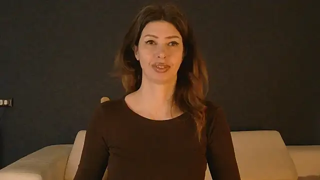 WhiteQueen888 online show from April 2026 06:53:02 AM