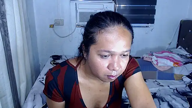 Flirtatious Seductress online show from April 2026 02:47:01 AM