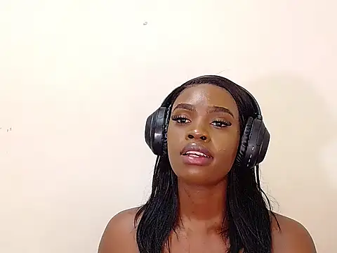 LuciousLips96 online show from March 2025 10:22:01 AM