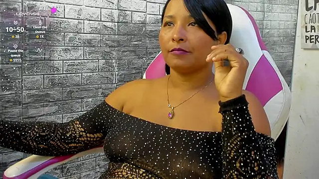 paola ih online show from July 2026 01:57:01 PM