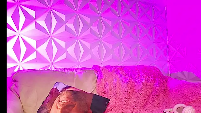 Satyn doll online show from February 2026 11:41:02 PM