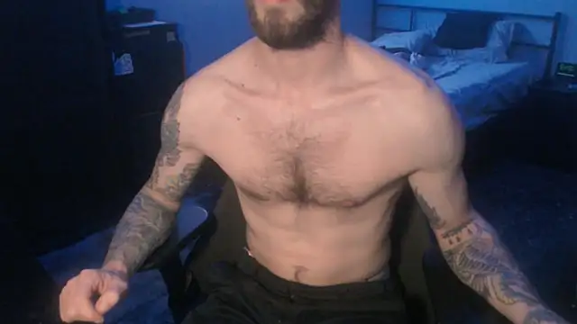 SexxxyLouis online show from March 2025 05:45:02 PM