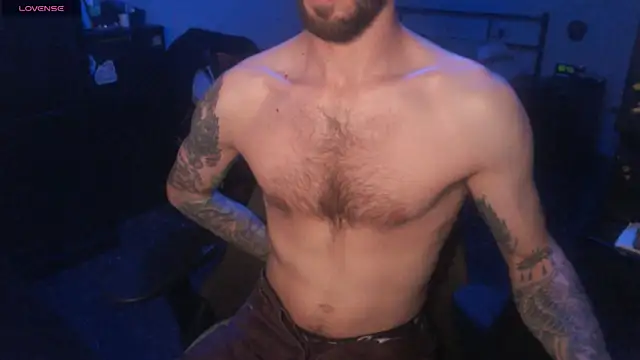 SexxxyLouis online show from October 2025 08:38:01 PM