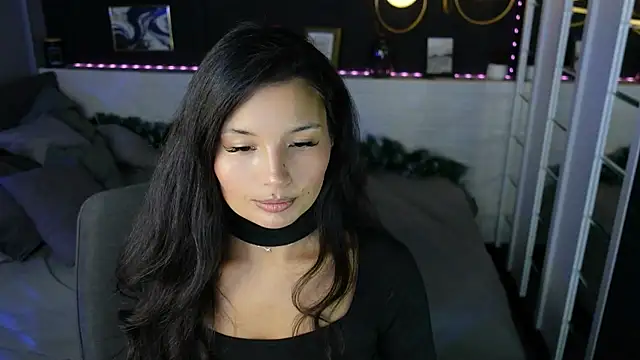 ErikaSoft online show from December 2025 05:58:02 AM