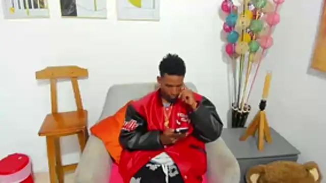 anhtony wayans online show from March 2026 12:27:02 AM