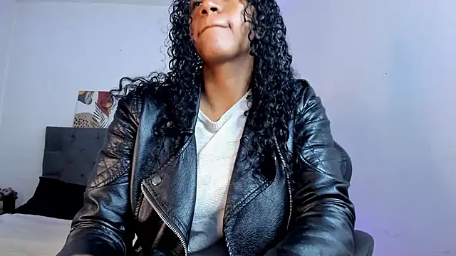 Snapshot of Ellie_Alves chatting on October 2025 02:14:01 PM Ellie Alves online show from October 2025 02:14:01 PM