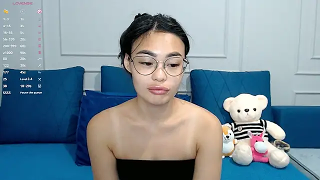 kwana colada online show from September 2025 04:45:02 PM