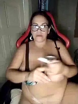 AyantiPonz79 online show from February 2026 02:19:01 AM