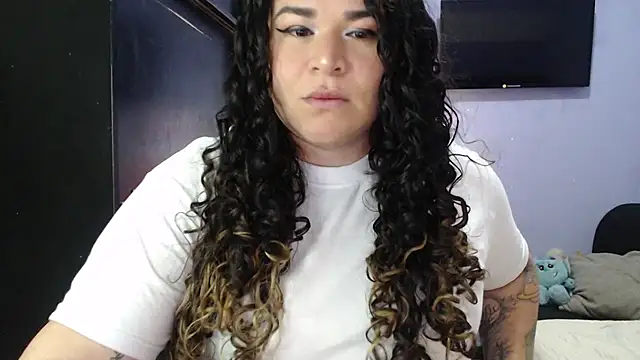 Snapshot of ANGELIQUE_KLANE chatting on March 2025 04:26:02 AM ANGELIQUE KLANE online show from March 2025 04:26:02 AM