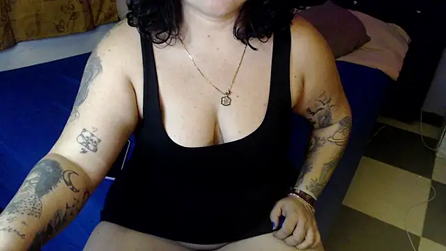 Snapshot of ANGELIQUE_KLANE chatting on October 2025 02:06:02 PM ANGELIQUE KLANE online show from October 2025 02:06:02 PM