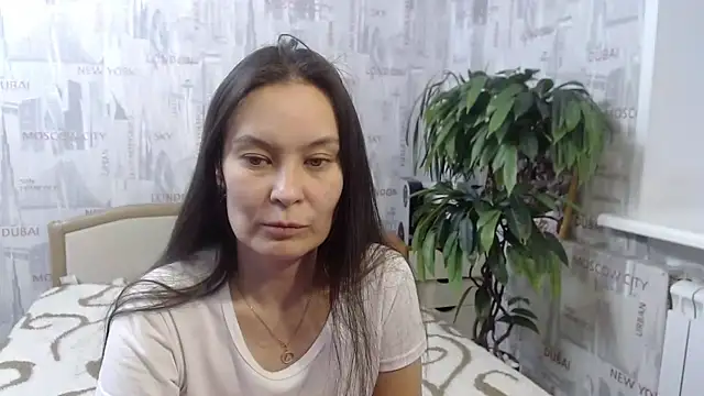 GinaQSoul online show from January 2026 06:12:02 PM