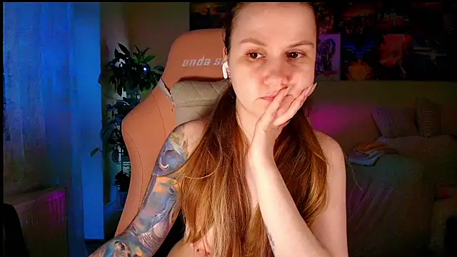 GoodWitch  online show from April 2026 08:39:03 AM