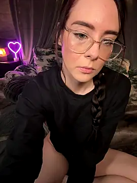 Carmen Monroe online show from December 2025 07:08:02 PM