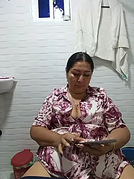 Snapshot of Brenda_Berck_ chatting on May 2026 12:06:01 AM Brenda Berck online show from May 2026 12:06:01 AM
