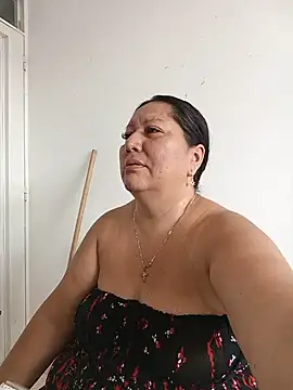 Snapshot of Brenda_Berck_ chatting on May 2026 06:09:01 PM Brenda Berck online show from May 2026 06:09:01 PM
