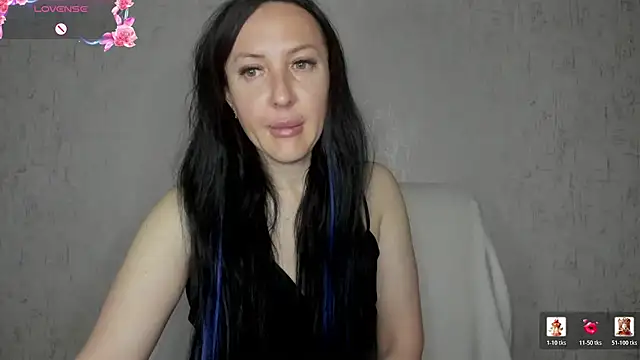 Snapshot of MissGulia chatting on May 2026 12:28:02 AM MissGulia online show from May 2026 12:28:02 AM