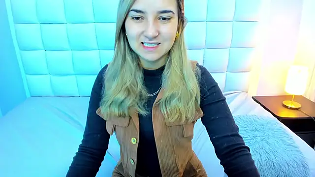 teresasroom  online show from November 2025 10:37:01 AM