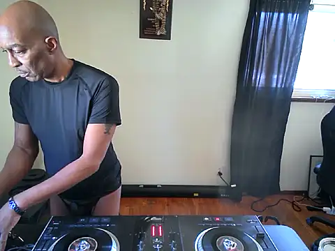 longdick4you8686 online show from January 2025 05:41:01 PM