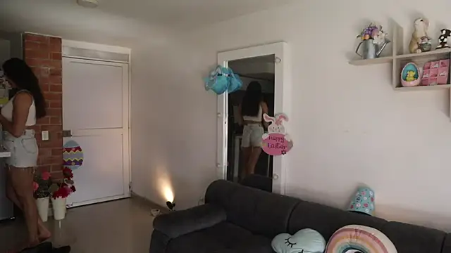  Vahos  online show from April 2026 05:20:02 PM