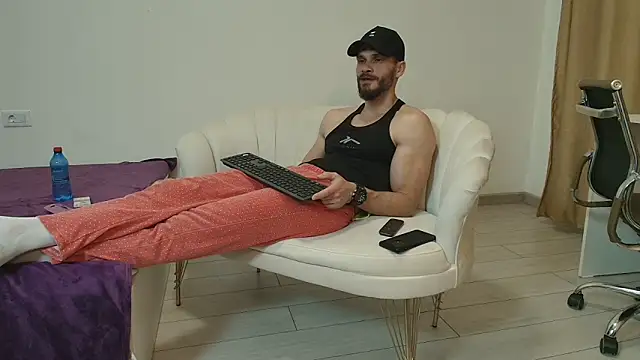 MauroTwin online show from February 2026 05:55:02 PM