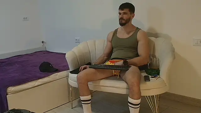 MauroTwin online show from February 2026 06:27:01 PM