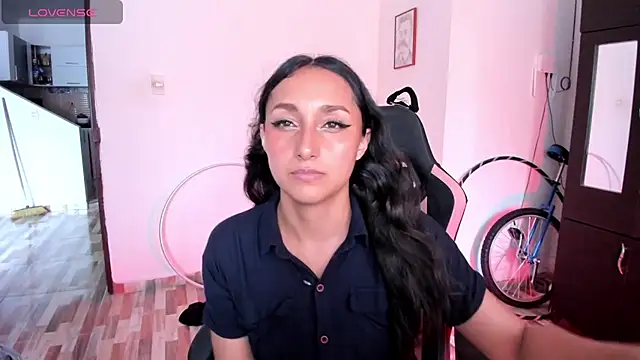 adrena 10 online show from April 2026 05:36:01 PM