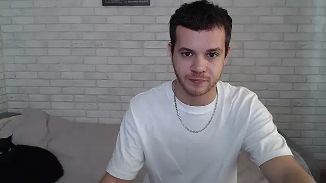 Alexxx horny online show from October 2025 06:33:01 AM