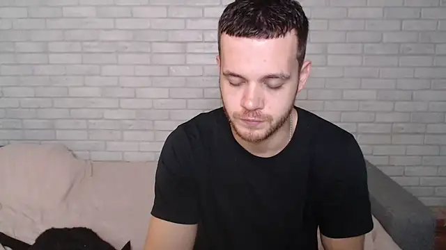 Alexxx horny online show from October 2025 08:00:02 AM