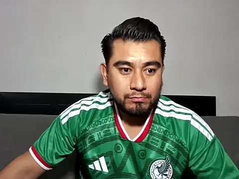 Snapshot of youmanhorny chatting on June 2026 03:28:01 AM youmanhorny online show from June 2026 03:28:01 AM
